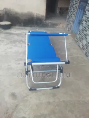High Quality Foldable Camp Bed With Shade