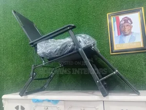 Adjustable Reclining Folding Chair – Black