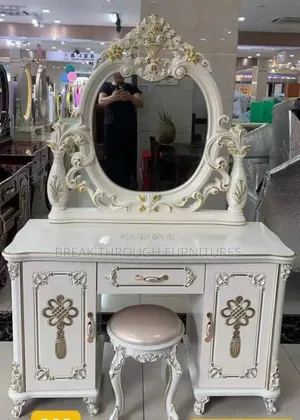 Quality Mirror's
