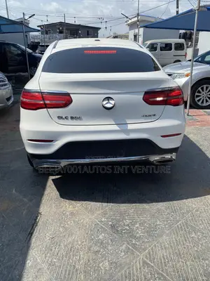 Mercedes-Benz GLC-Class 2017 White