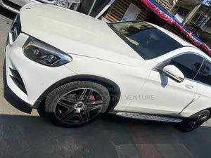 Mercedes-Benz GLC-Class 2017 White