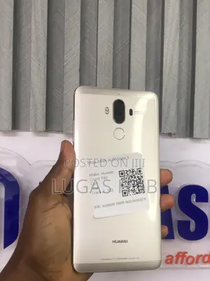 Huawei Mate 9 Dual SIM 64 GB Gold