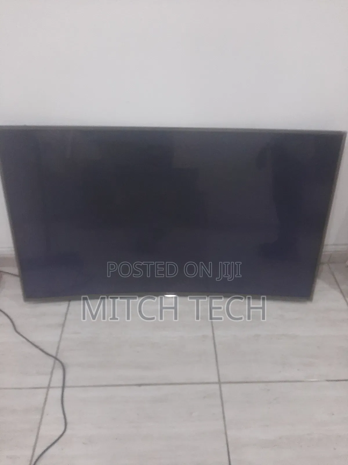 Hisense 55inches Smart Curve