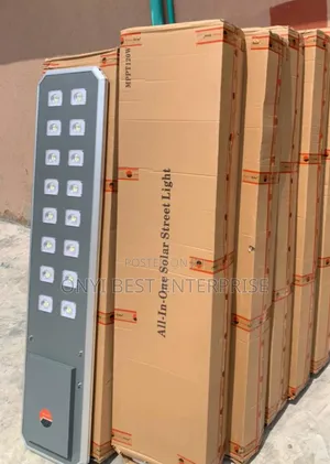 Solar Streets Light All in One 150watts 14eyes