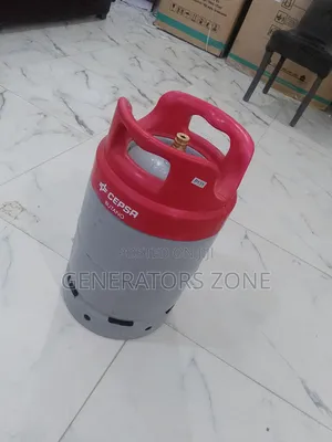 Heavy-Duty 12kg LPG Cylinder for Everyday Cooking