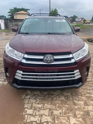Toyota Highlander 2018 Red