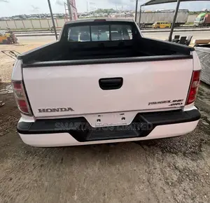 Honda Ridgeline 2010 White