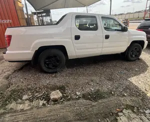 Honda Ridgeline 2010 White