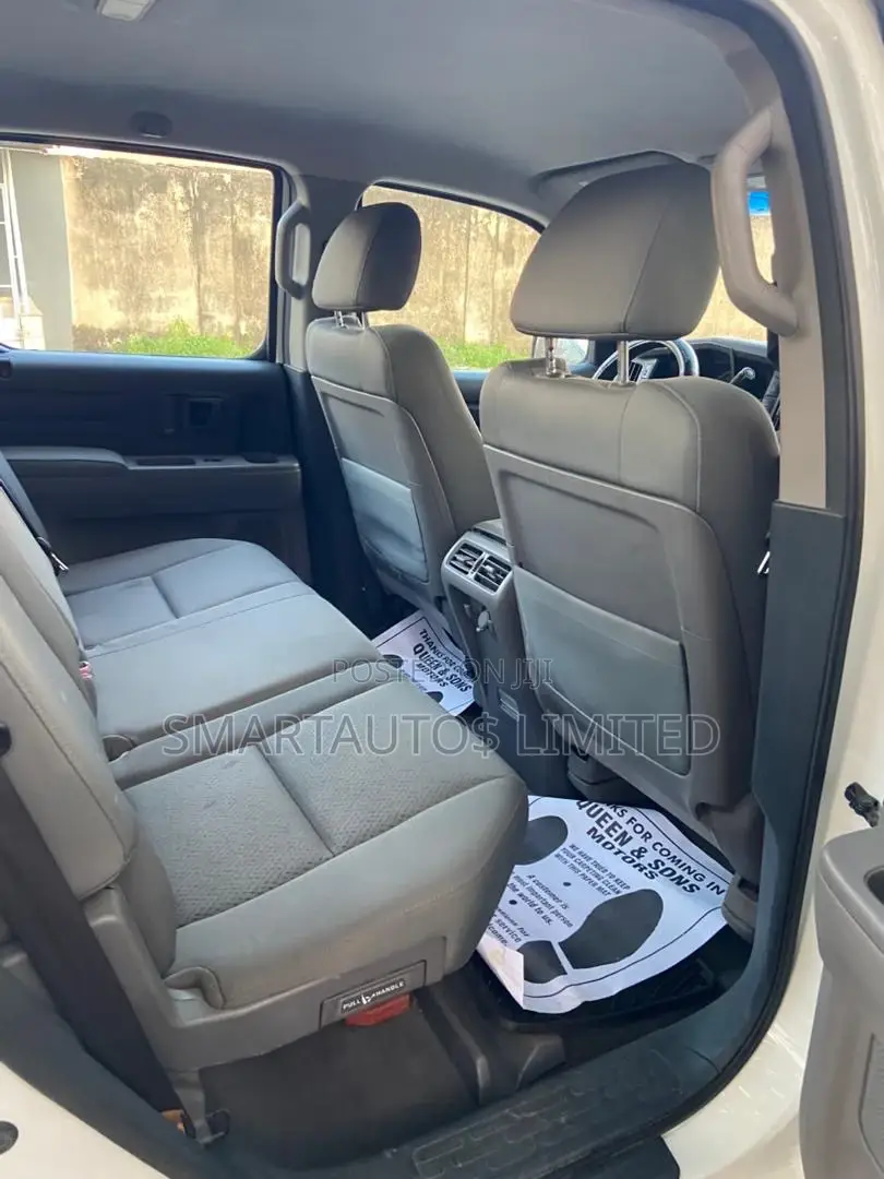 Honda Ridgeline 2010 White