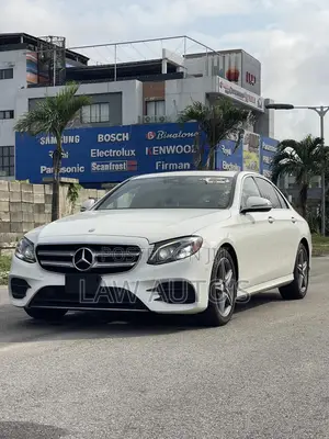 Mercedes-Benz E300 4Matic AWD Sedan (2.0L 4cyl 9A) 2017 White