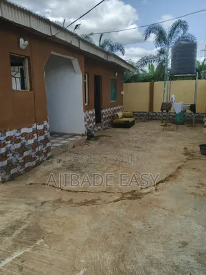 2bdrm Bungalow in Ayobo for sale