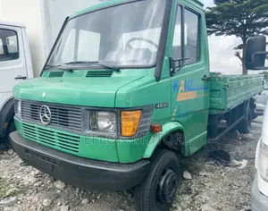 Mercedes-Benz Sprinter 2001 Green