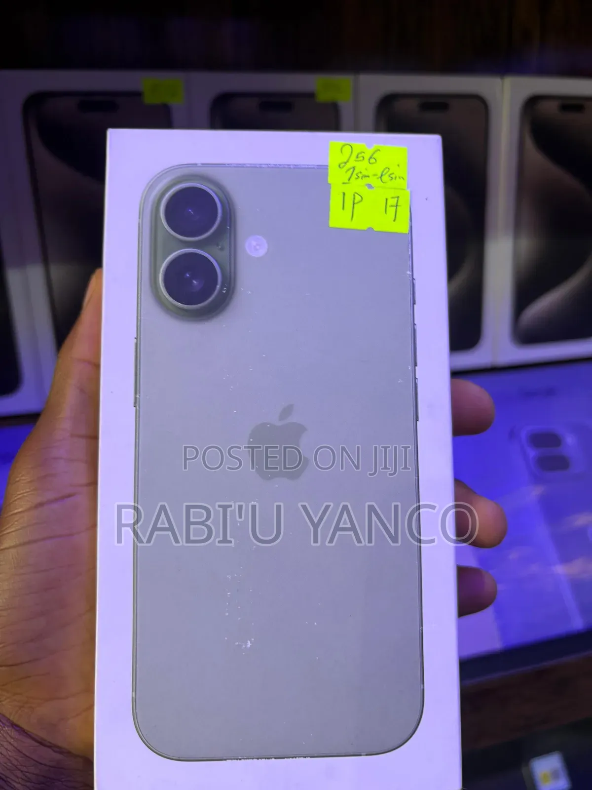 New Apple iPhone 17 256 GB