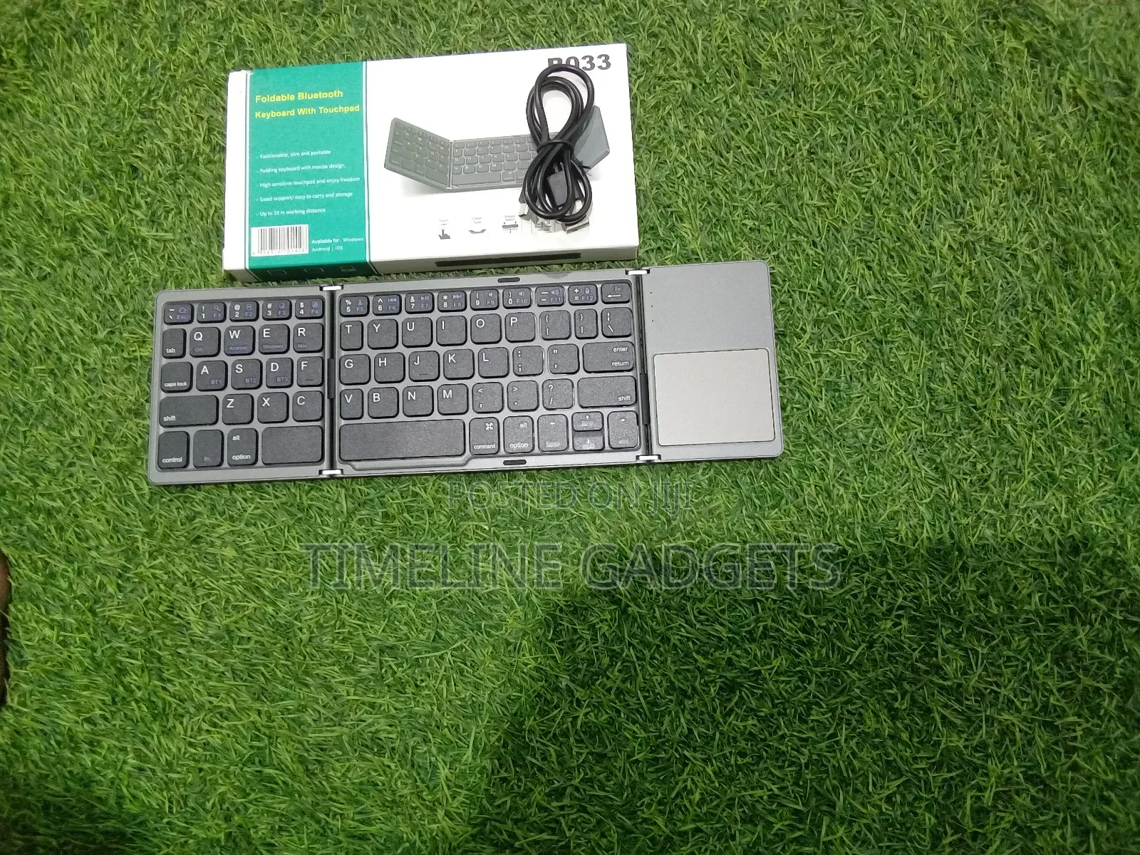 B033 Foldable Bluetooth Keyboard With Touchpad