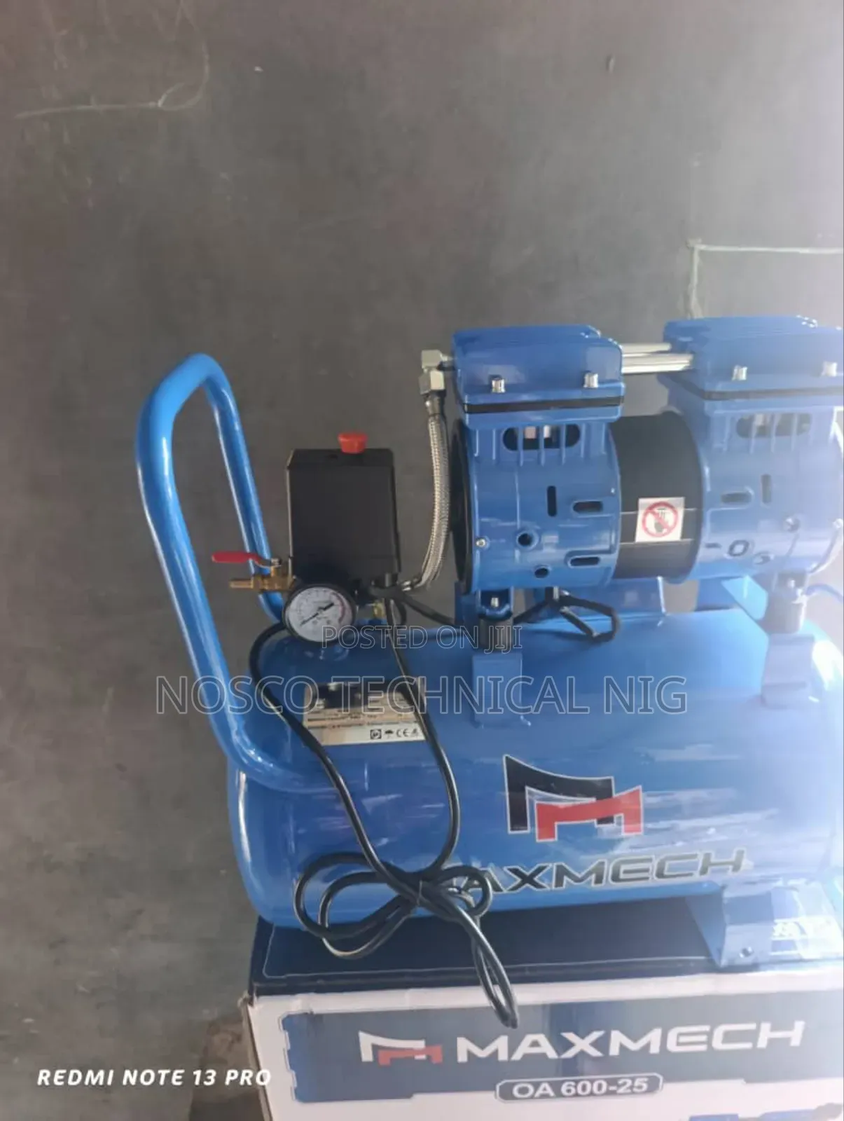 25lite of Maxmech Air Compressor
