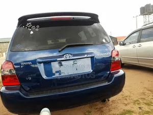 Toyota Highlander Limited V6 2006 Blue