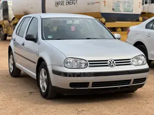 Volkswagen Golf 2005 Silver