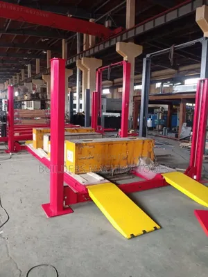 Four-Post Car Lift,