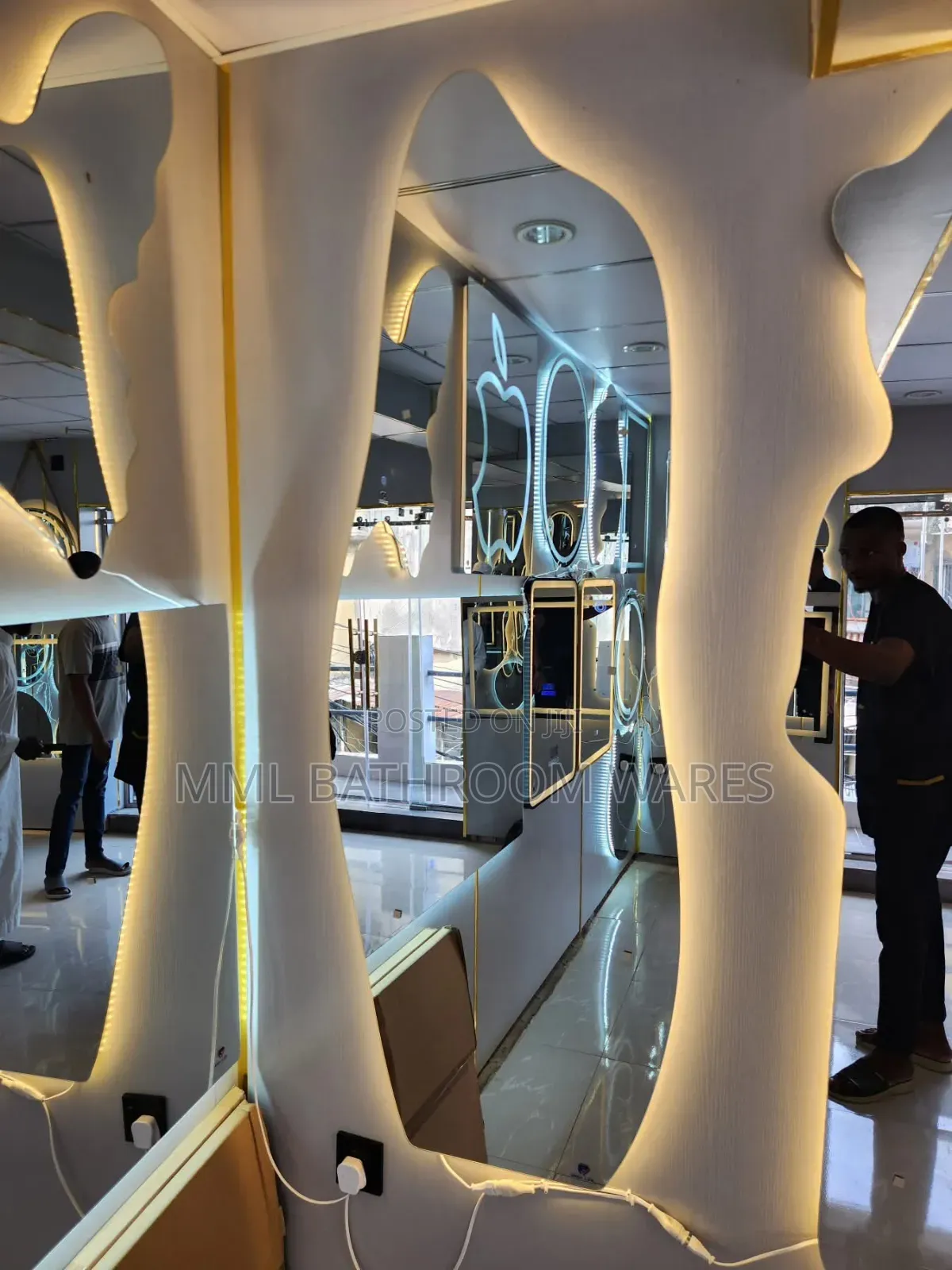 Amoeba Irregular Shape Led Mirrors Size :150cm