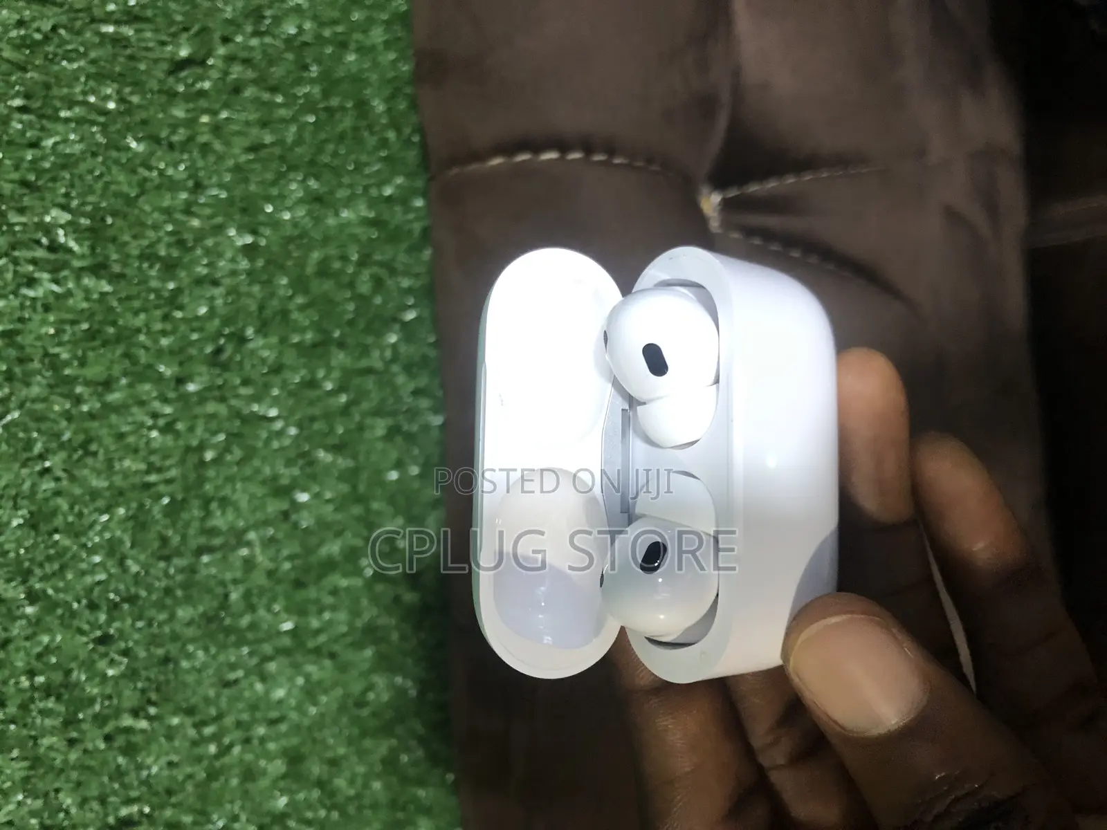 Original Apple Airpod Pro Second Generation (Used)