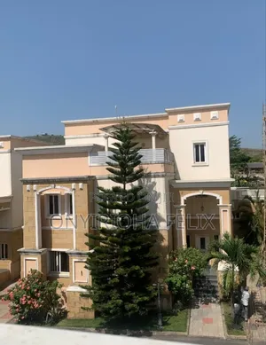 3bdrm Duplex in Maitama Main for rent