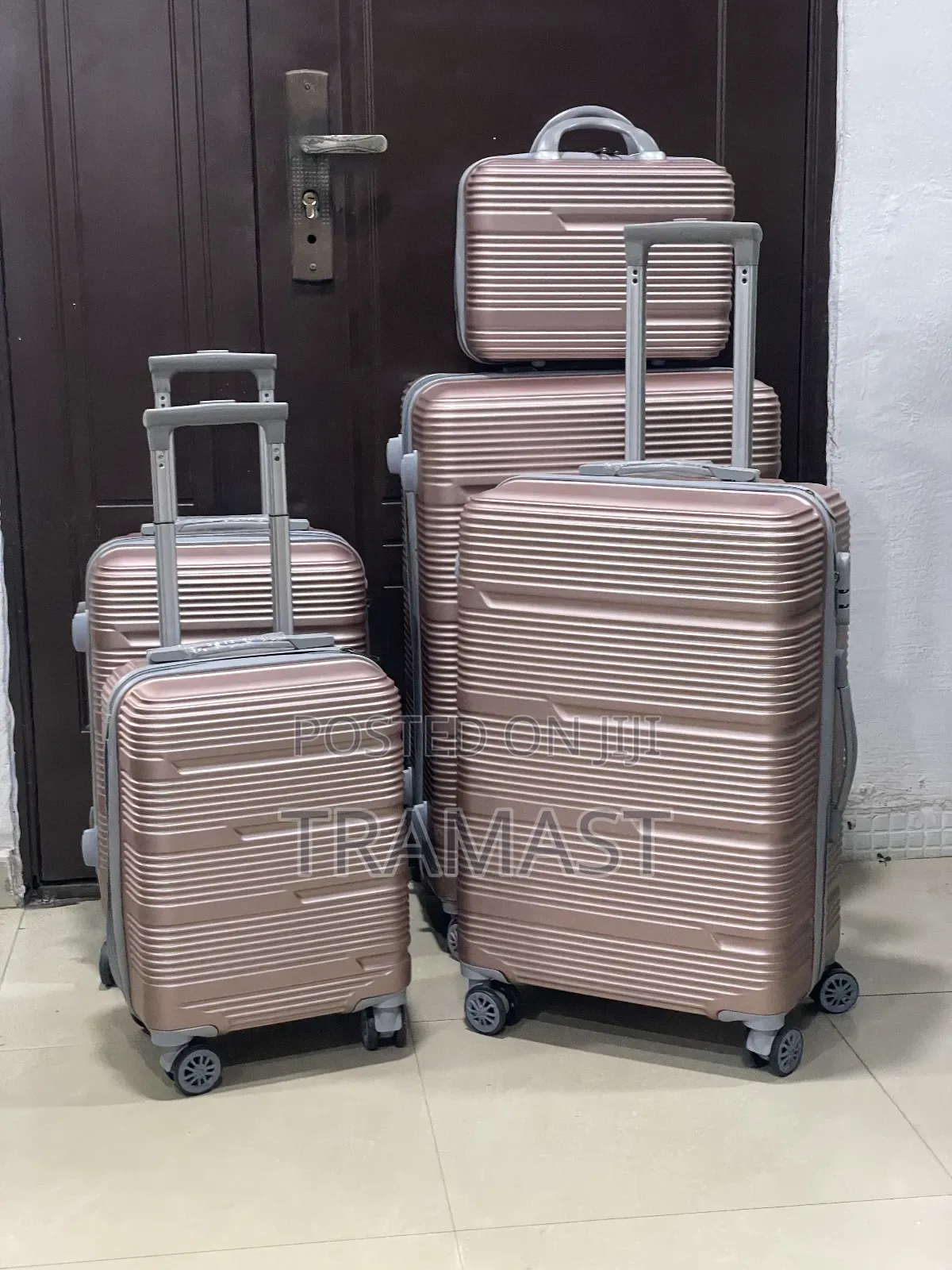 Tengfei 5 Set Unisex Travel Luggage – Peach Color