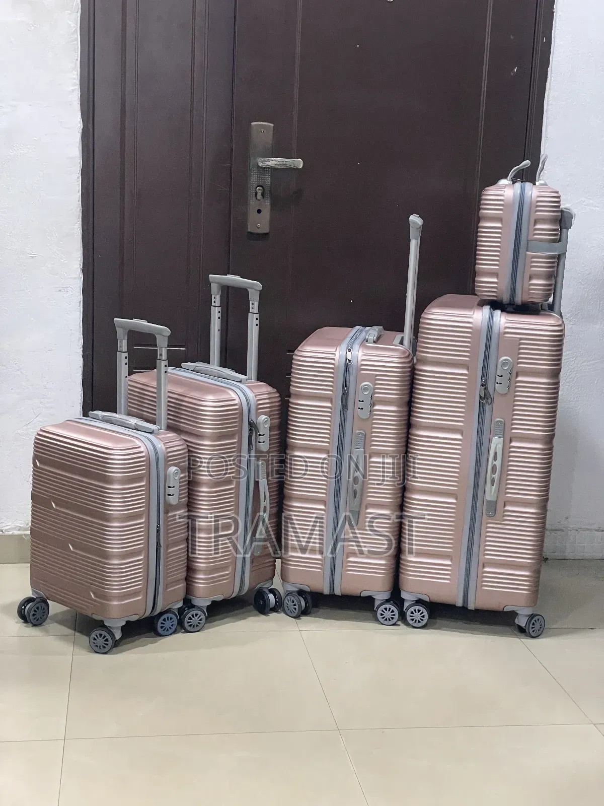 Tengfei 5 Set Unisex Travel Luggage – Peach Color