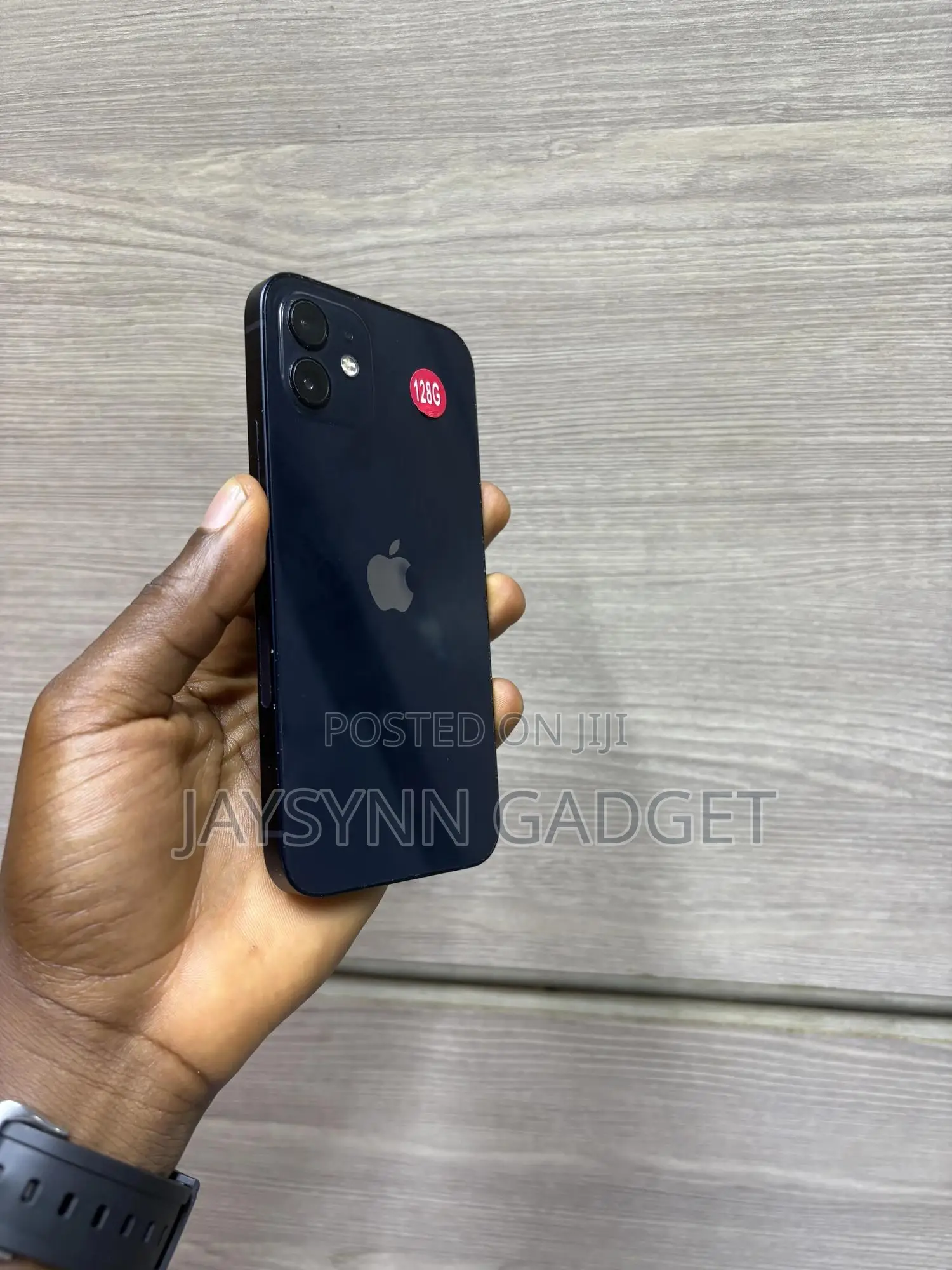 Apple iPhone 12 64 GB Black