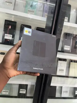 New Samsung Galaxy Z Fold 5 256 GB