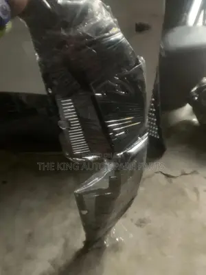 Toyota Sienna Front Grill 012 Model
