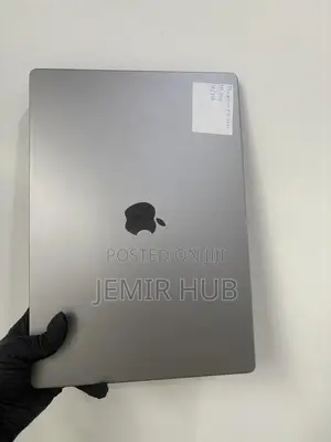 Laptop Apple MacBook Pro 2021 M1 16GB Apple M1 Pro SSD 1T