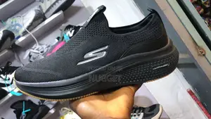 Premium Sketchers