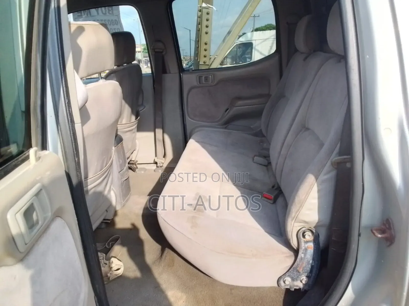 Toyota Tacoma 2004 Silver