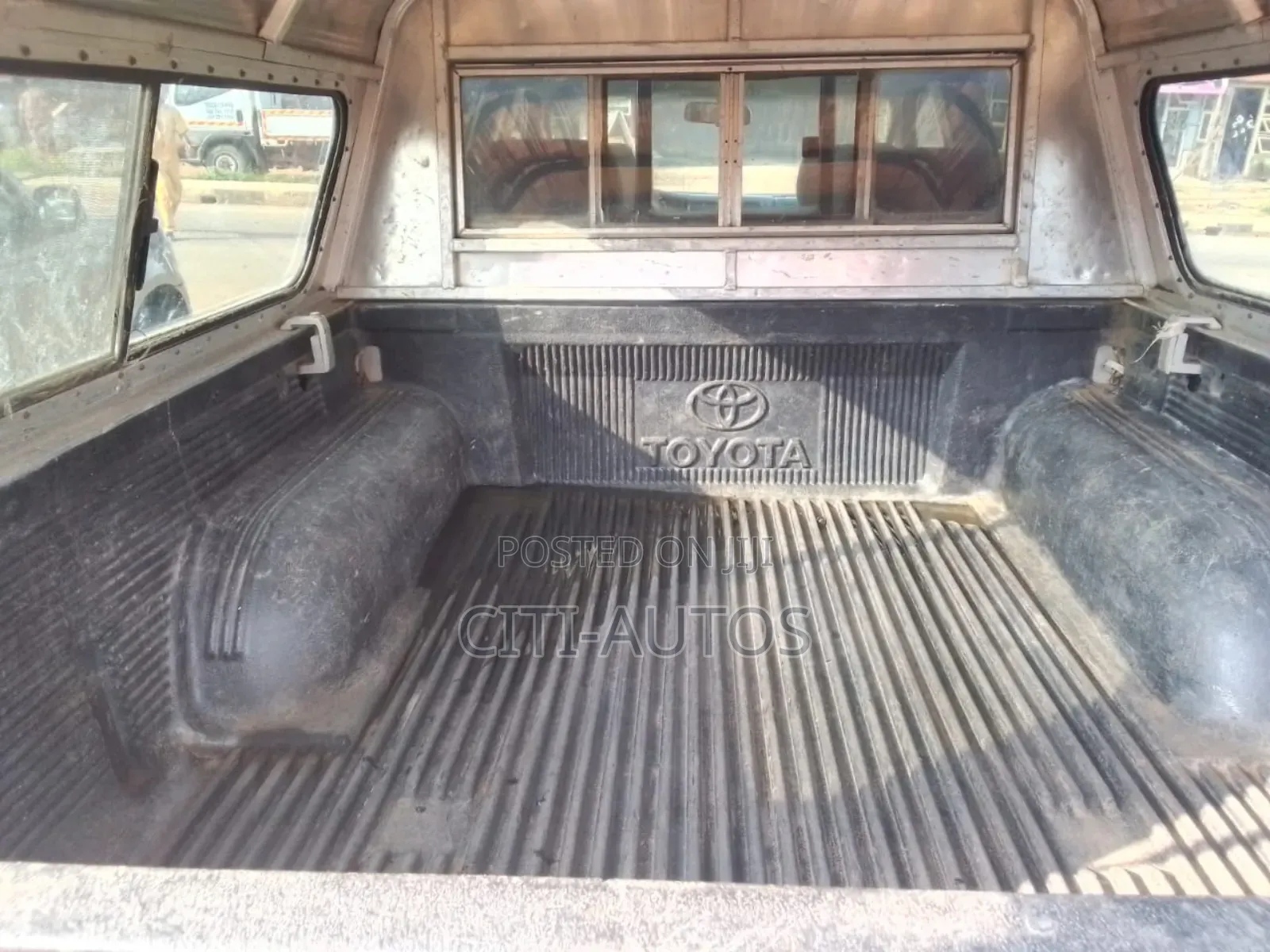 Toyota Tacoma 2004 Silver