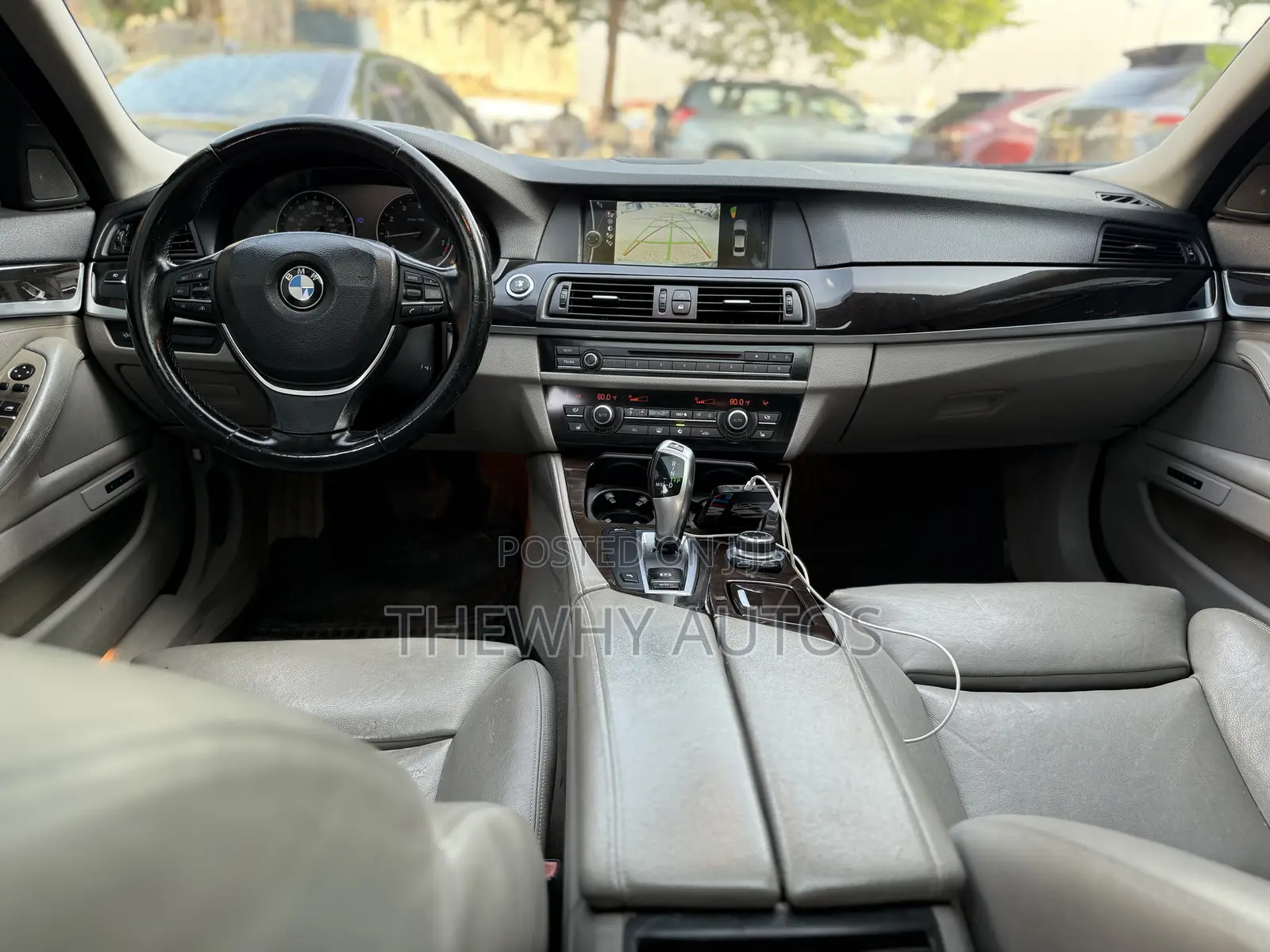 BMW 528i 2011 Gray
