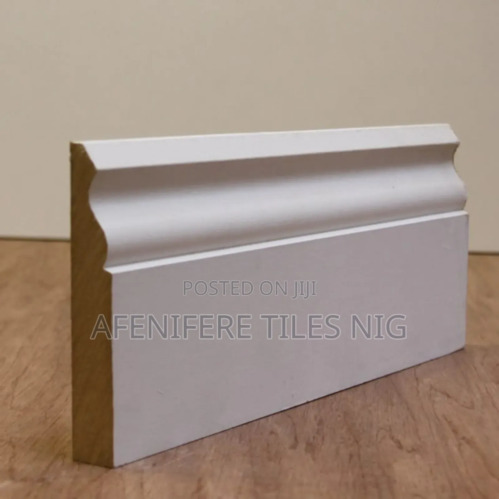 White Fiber Floor Skirting
