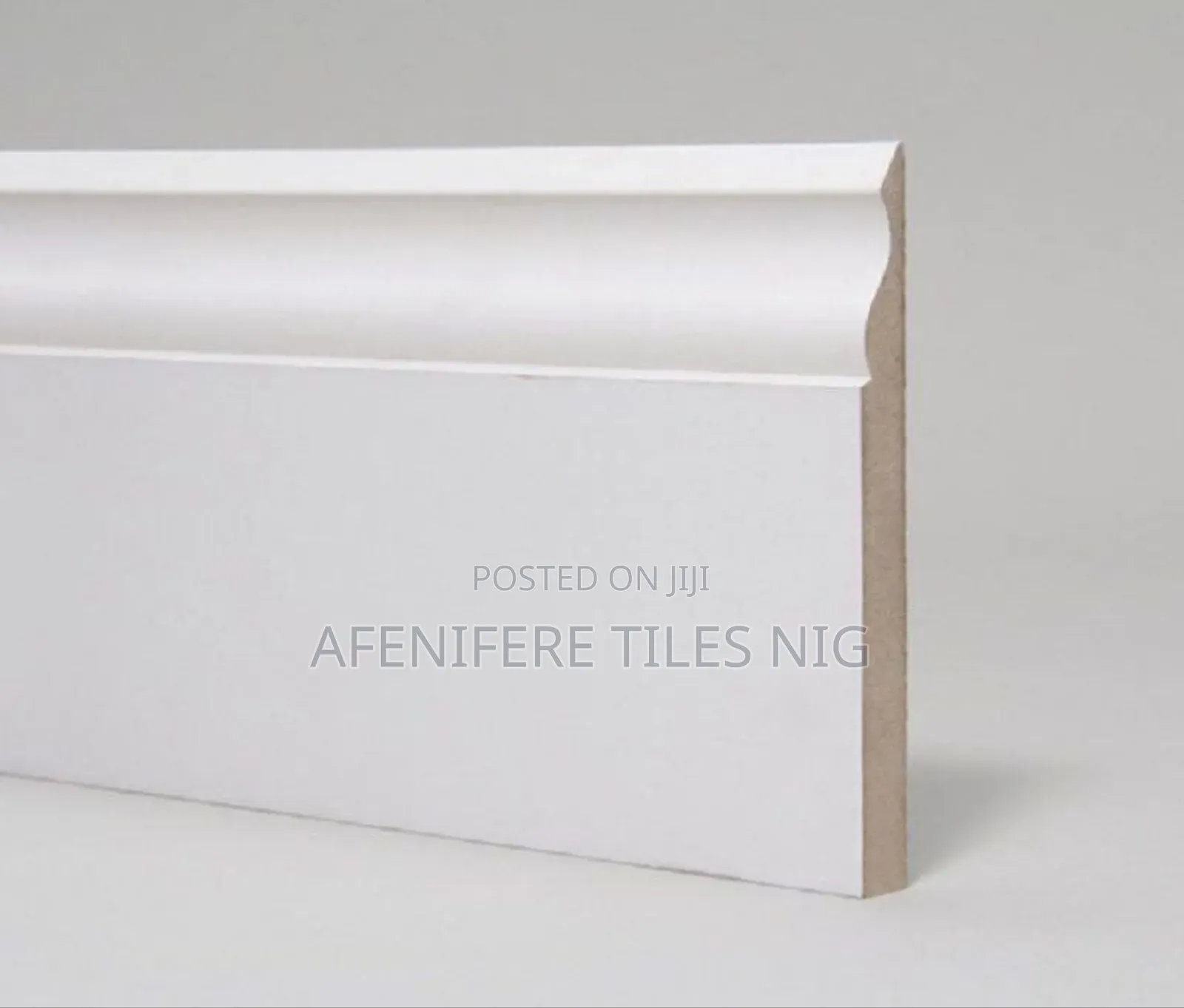 White Fiber Floor Skirting