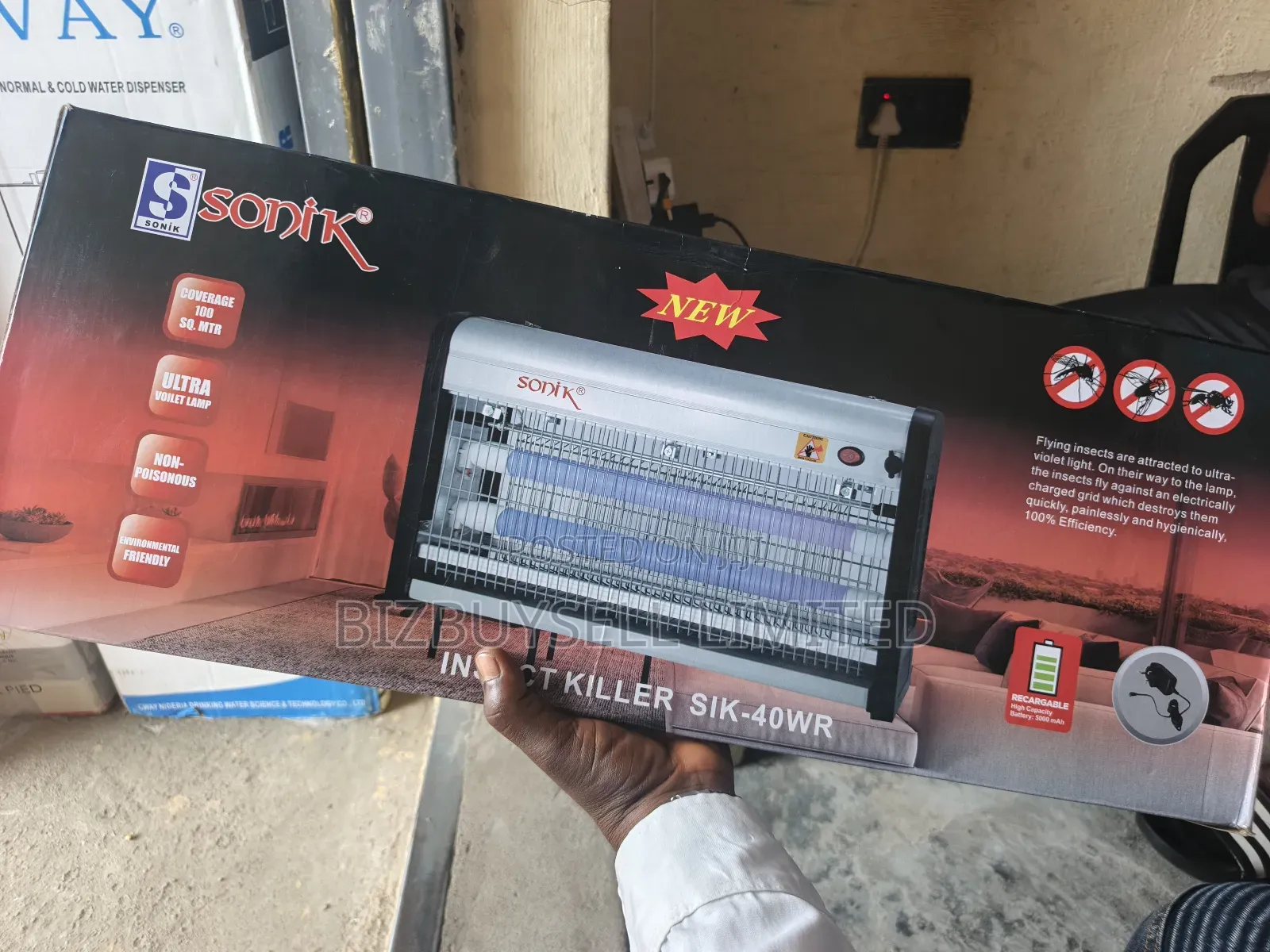 40 Watts Rechargeable Insects Killer.