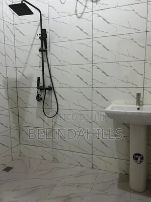 3bdrm Block of Flats in Guzape District for rent