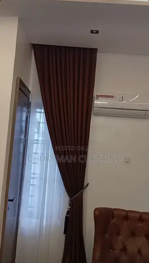 Single Curtain With Inner Blind