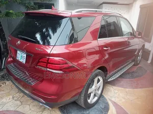 Mercedes-Benz GLE-Class GLE 350 2017 Red