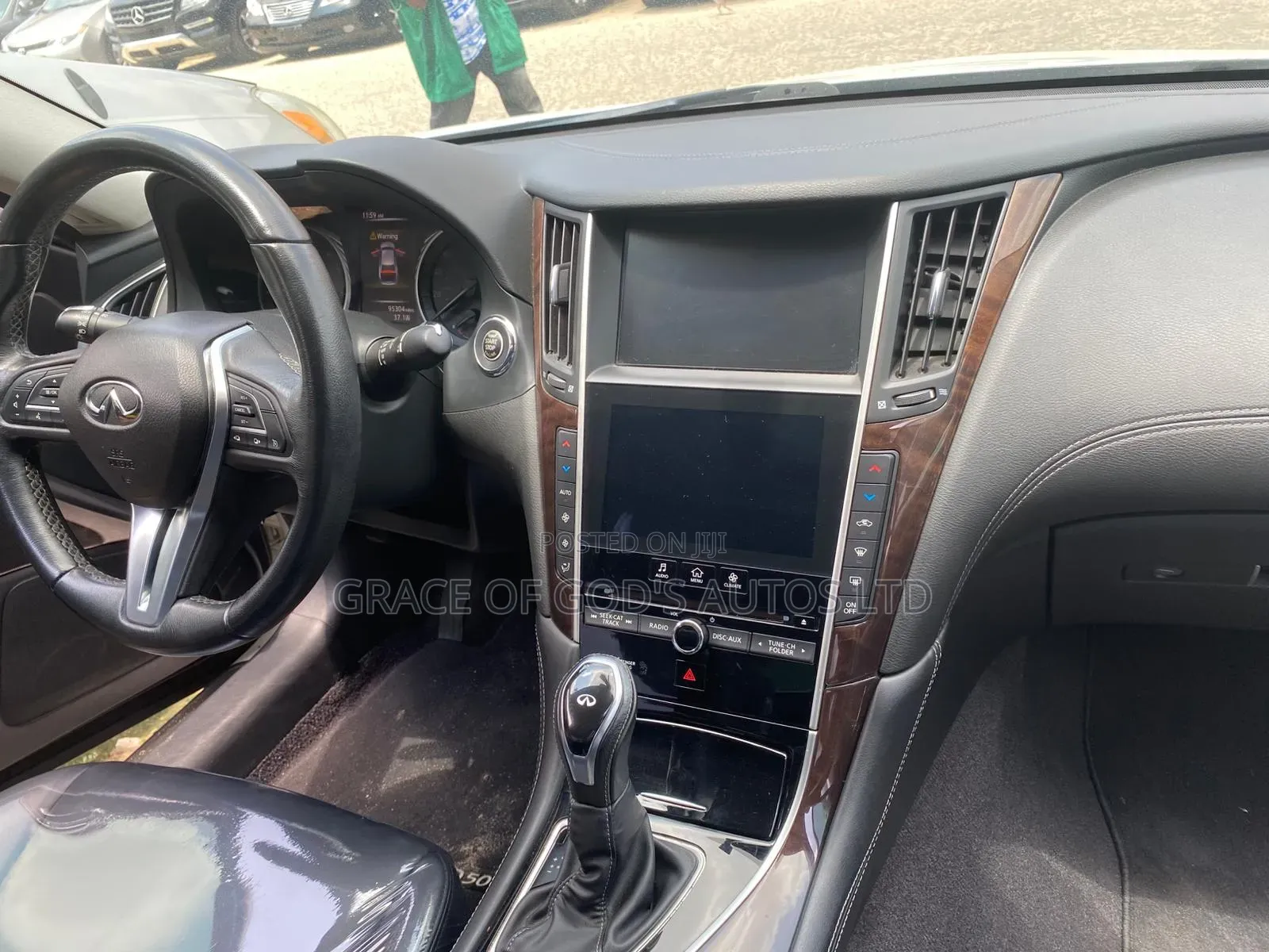 Infiniti Q50 2017 White