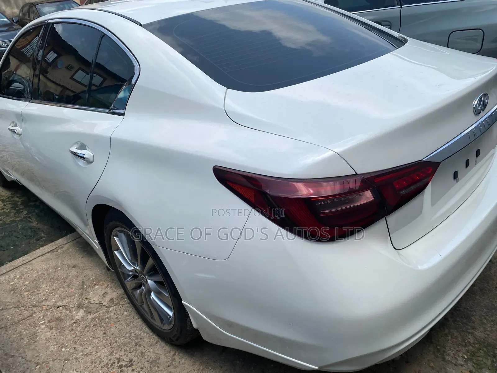 Infiniti Q50 2017 White