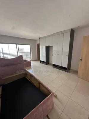 4bdrm Duplex in In An Estate Around for rent