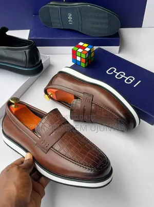 Luxury Quality Flat Shoe