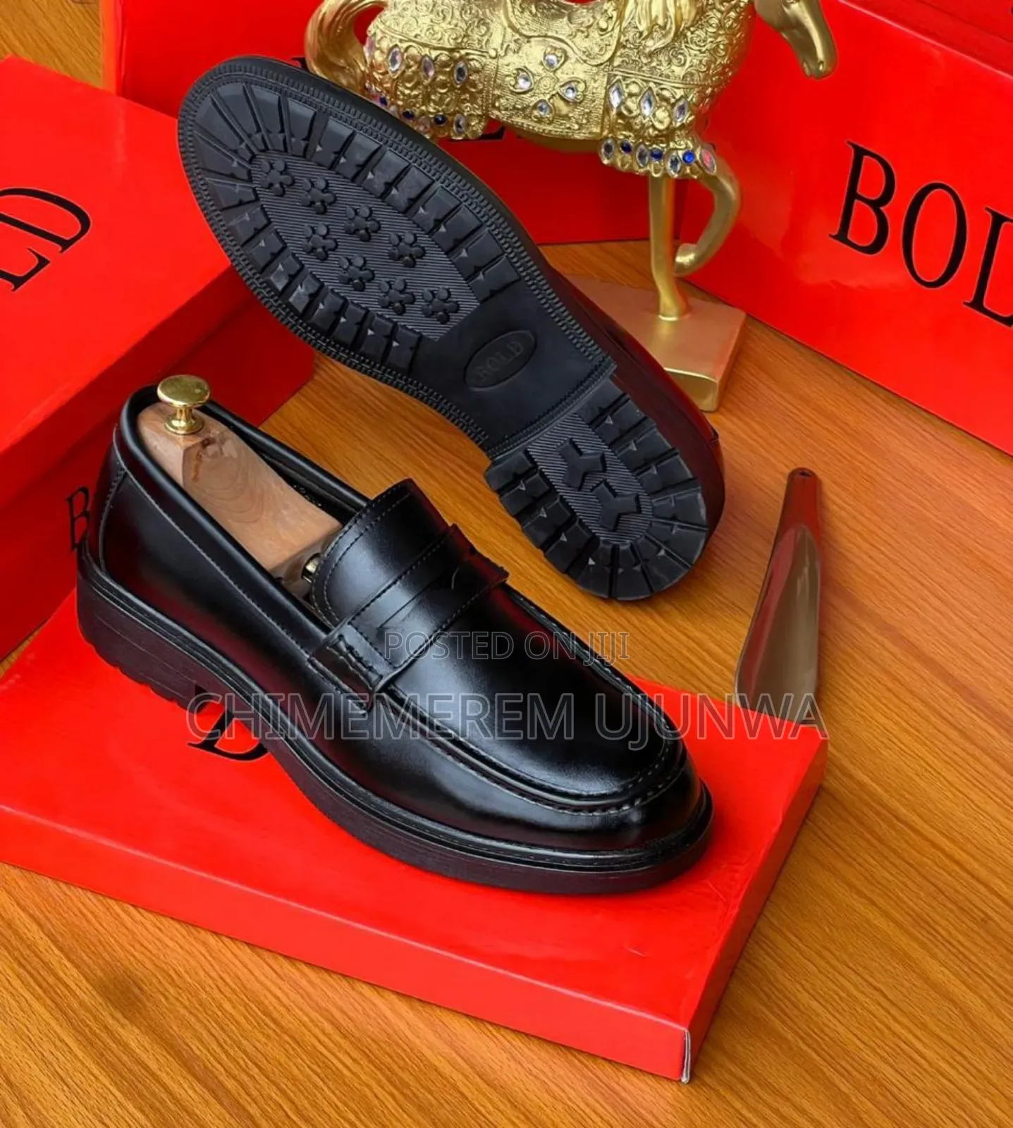 Luxury Bold