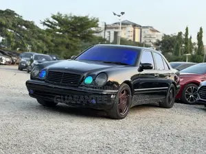 Mercedes-Benz E55 1999 Black