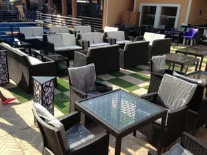 Outdoor Chairs With Seats