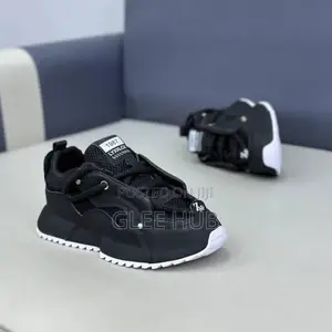 High Quality Sneakers