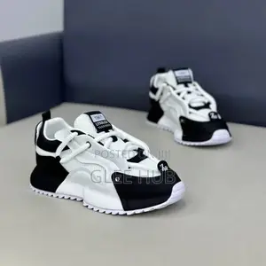 High Quality Sneakers
